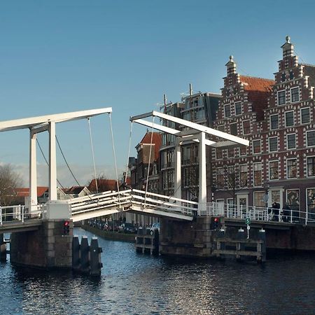 Bed & Breakfast Frans Hals ฮาร์เลม ภายนอก รูปภาพ