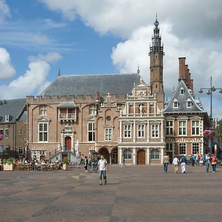 Bed & Breakfast Frans Hals ฮาร์เลม ภายนอก รูปภาพ