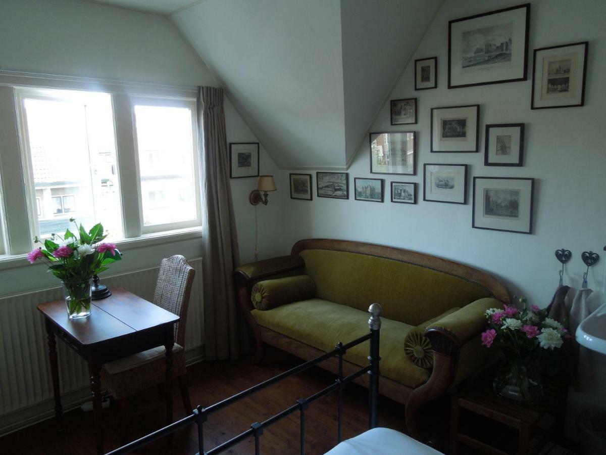 Bed & Breakfast Frans Hals ฮาร์เลม ภายนอก รูปภาพ