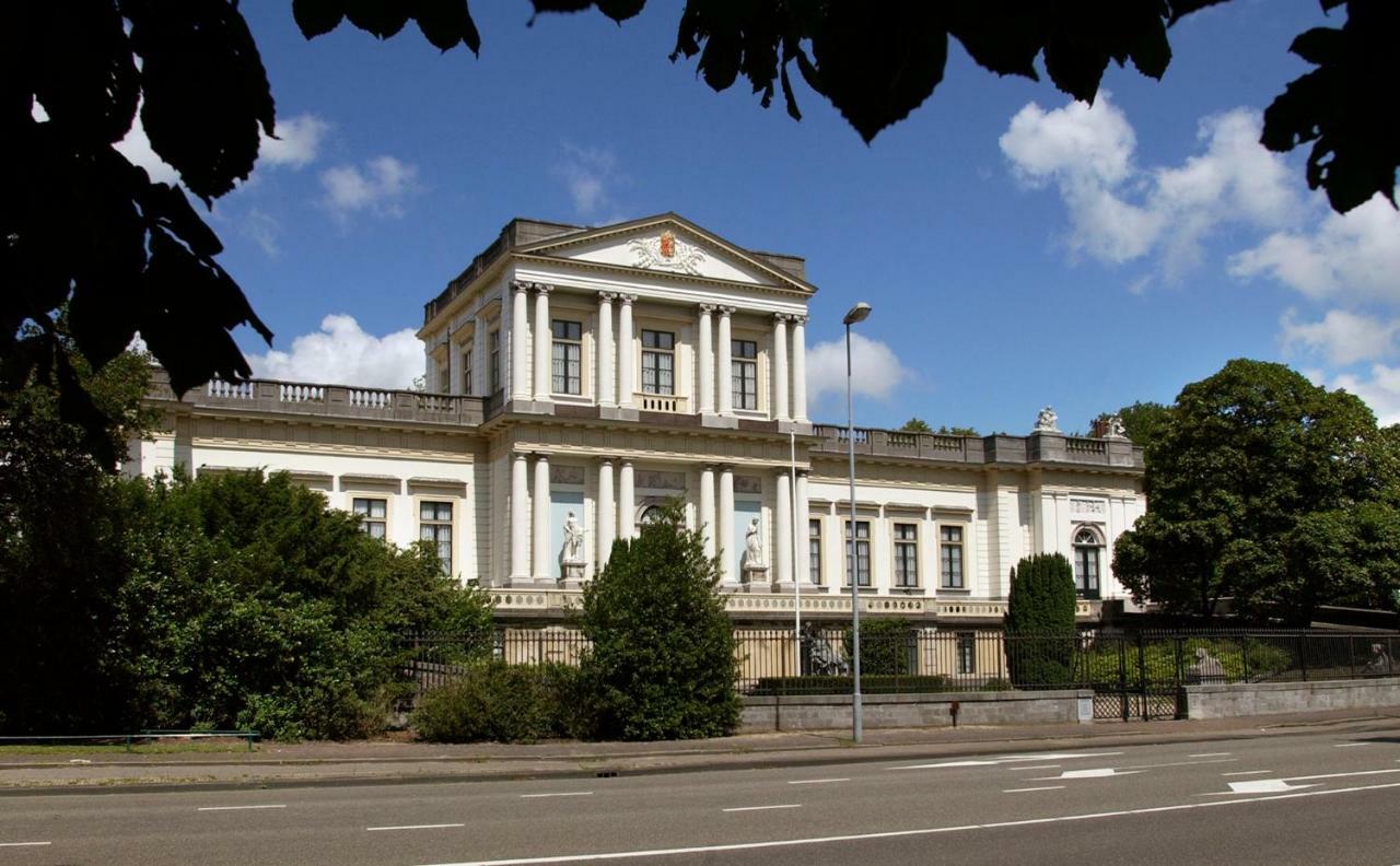 Bed & Breakfast Frans Hals ฮาร์เลม ภายนอก รูปภาพ