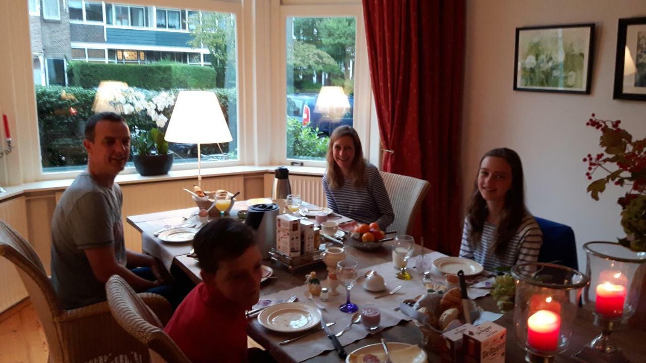 Bed & Breakfast Frans Hals ฮาร์เลม ภายนอก รูปภาพ